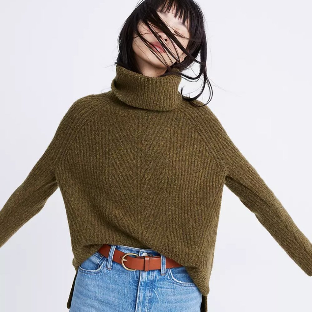 Madewell Mercer Turtleneck Sweater in Coziest Yarn
